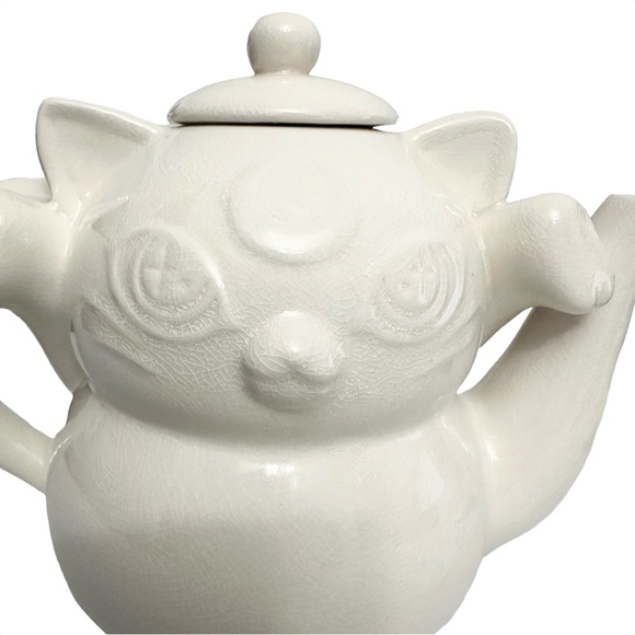 Killstar Teapot 48oz Ghost Kitty White Porcelain - Picture 2 of 8